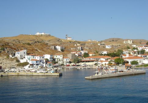 Ο ¶ι Στράτης γίνεται αυτόνομος 